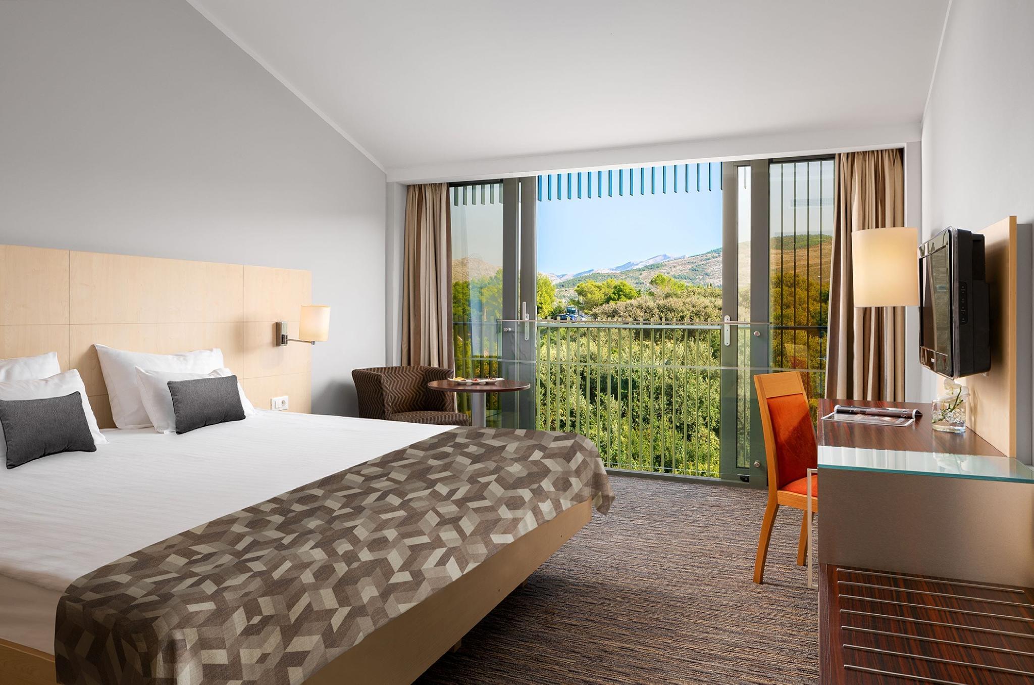 Superior, Double or Twin Bed, Sea Side, Balcony