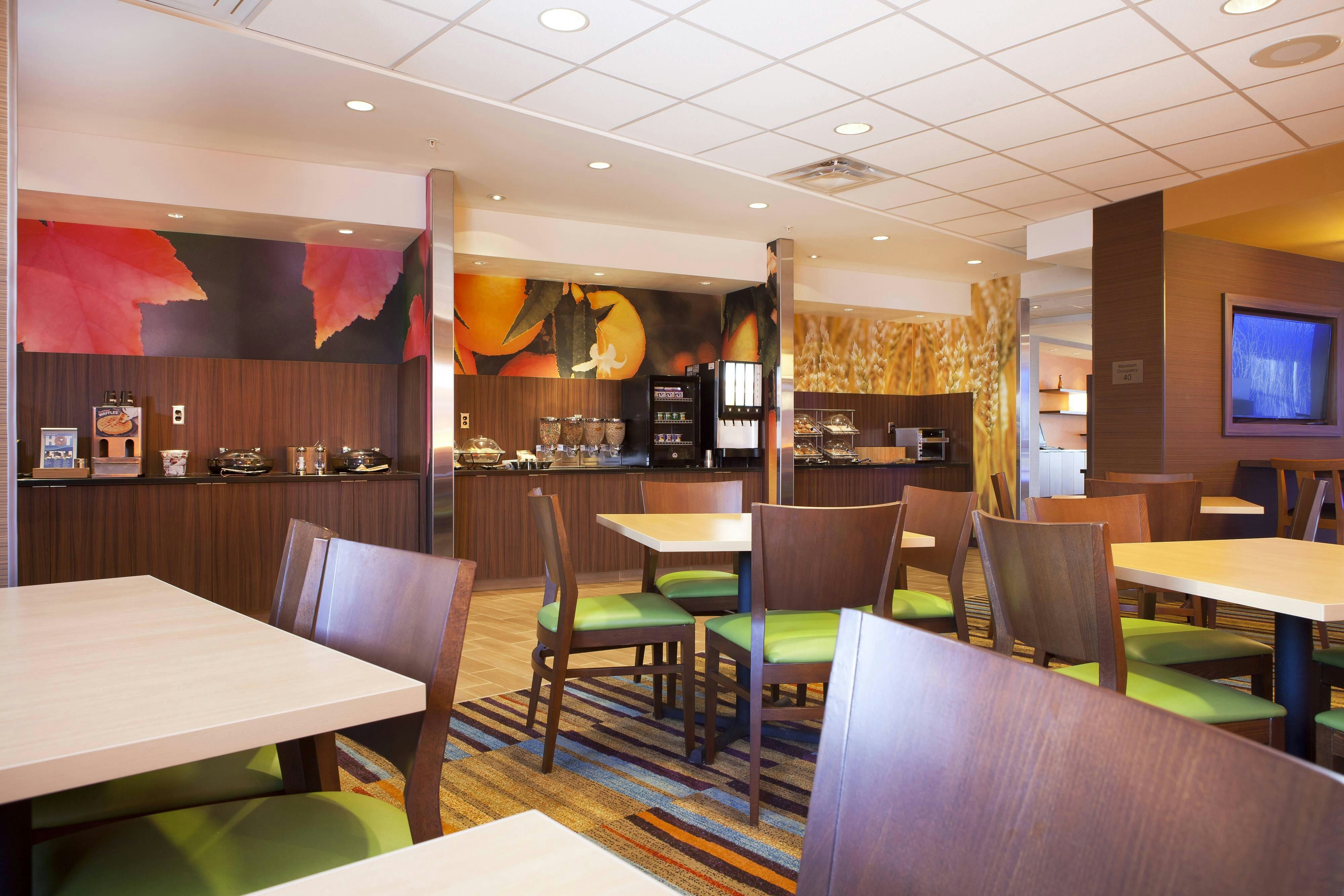 Fairfield Inn And Suites By Marriott Lethbridge 27/36