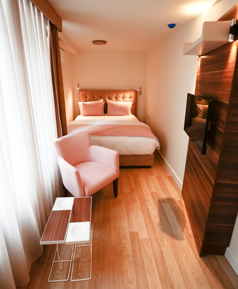 Melek Hotels Moda 16/62