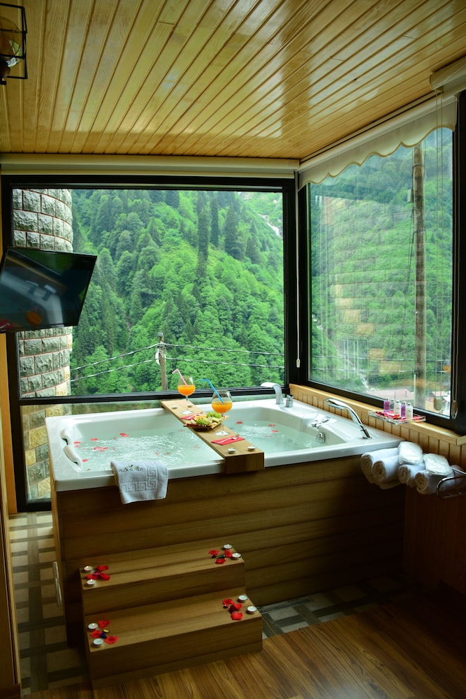 Villa De Pelit Hotel 20/50
