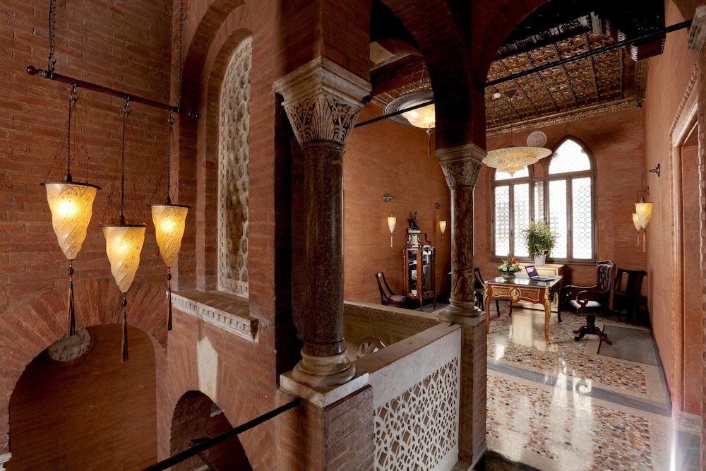 Palazzo Stern Hotel 60/88