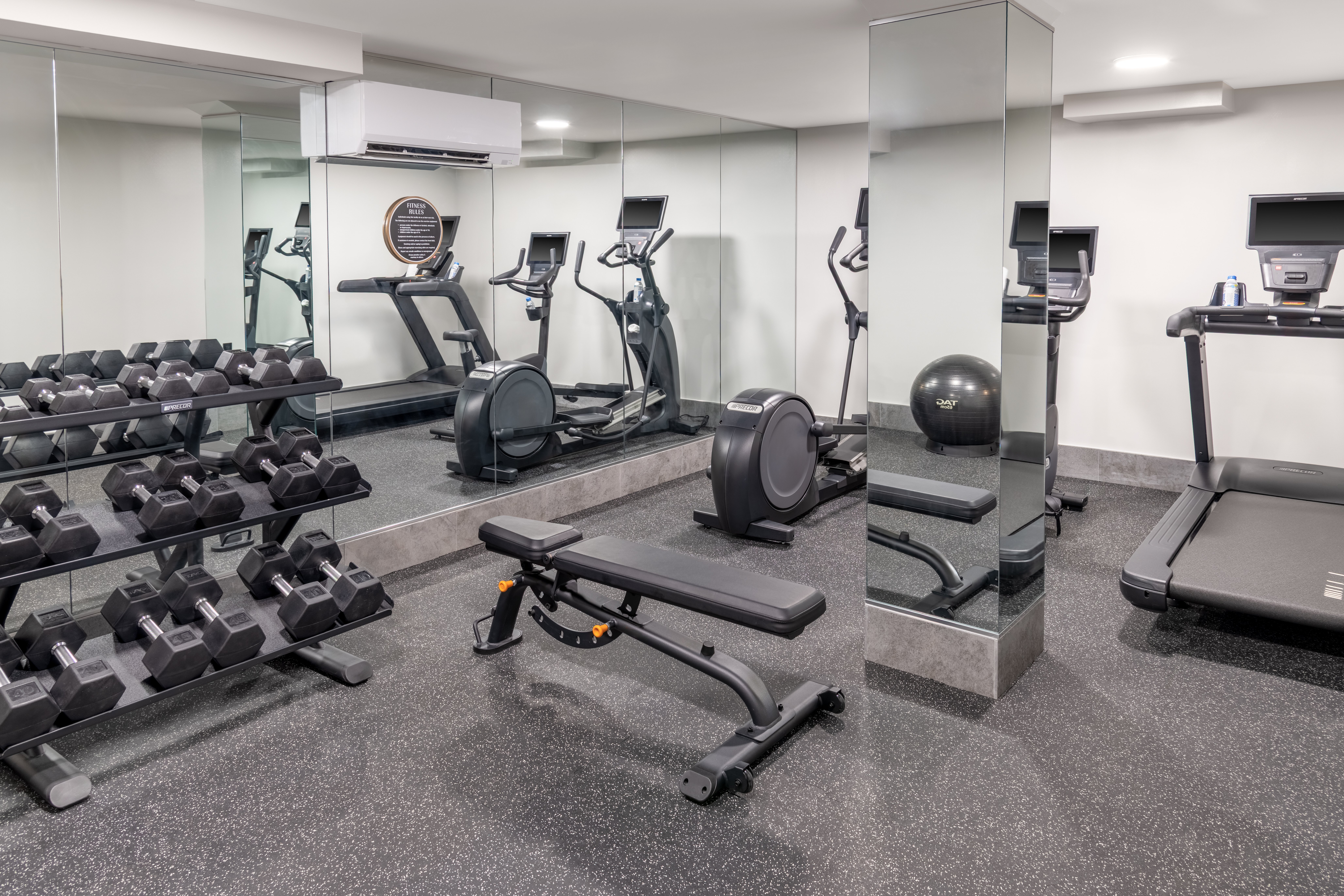 voco Astoria by IHG 24/50