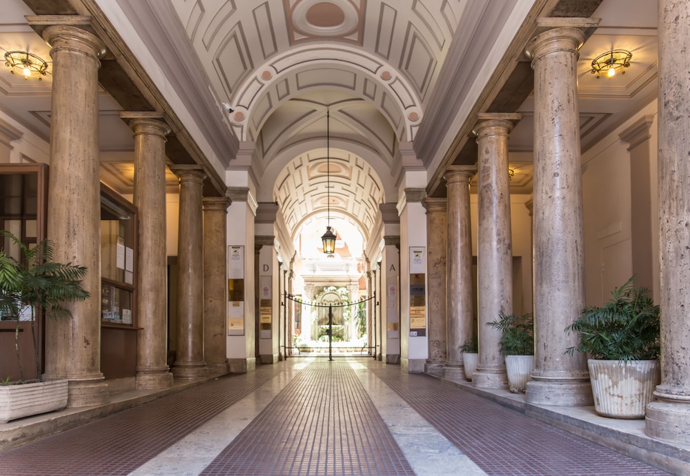 Nazionale Palace Suites 9/31