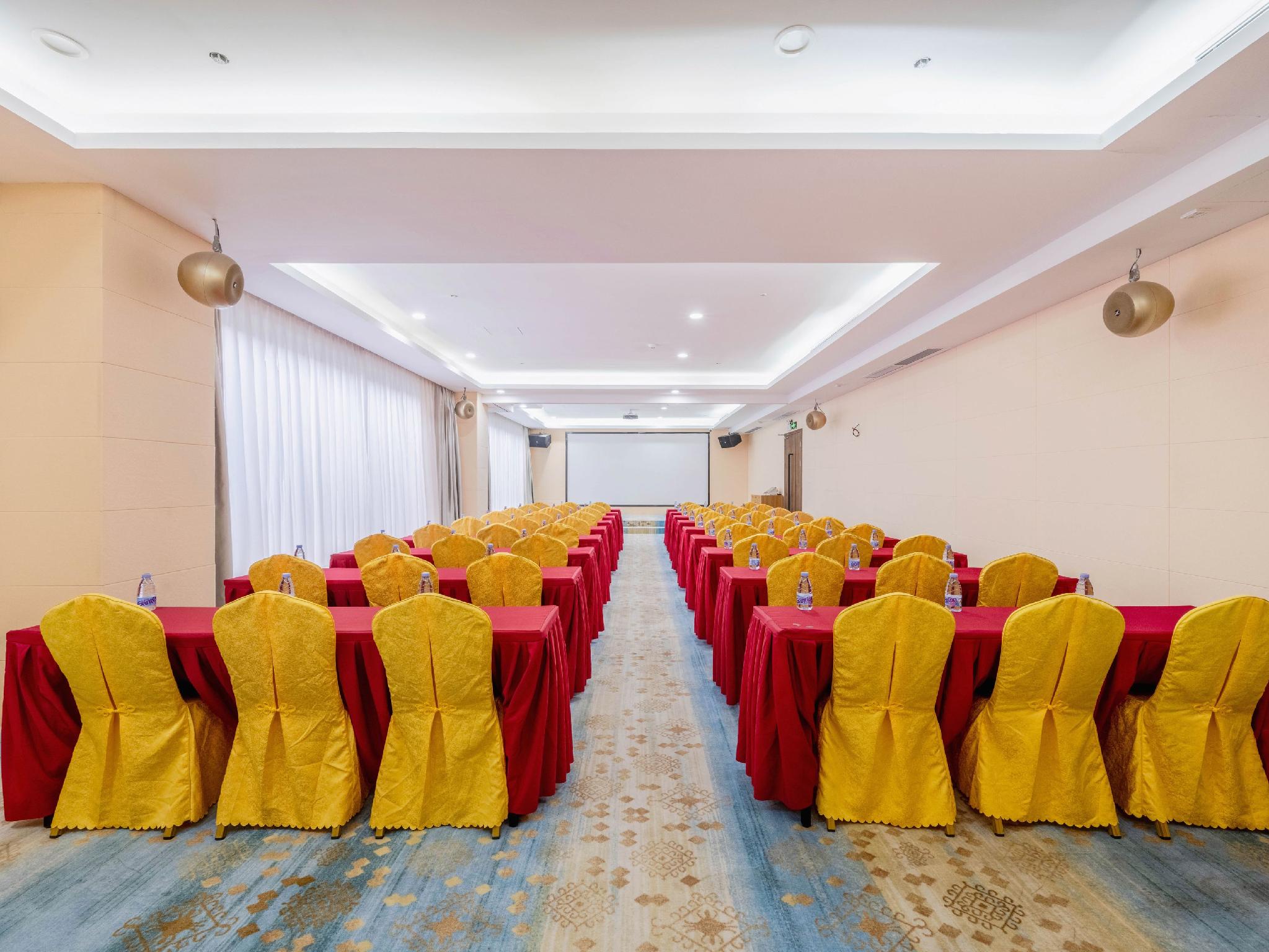 Vienna Classic Hotel (Shenzhen Pingshan Bihu) 32/40