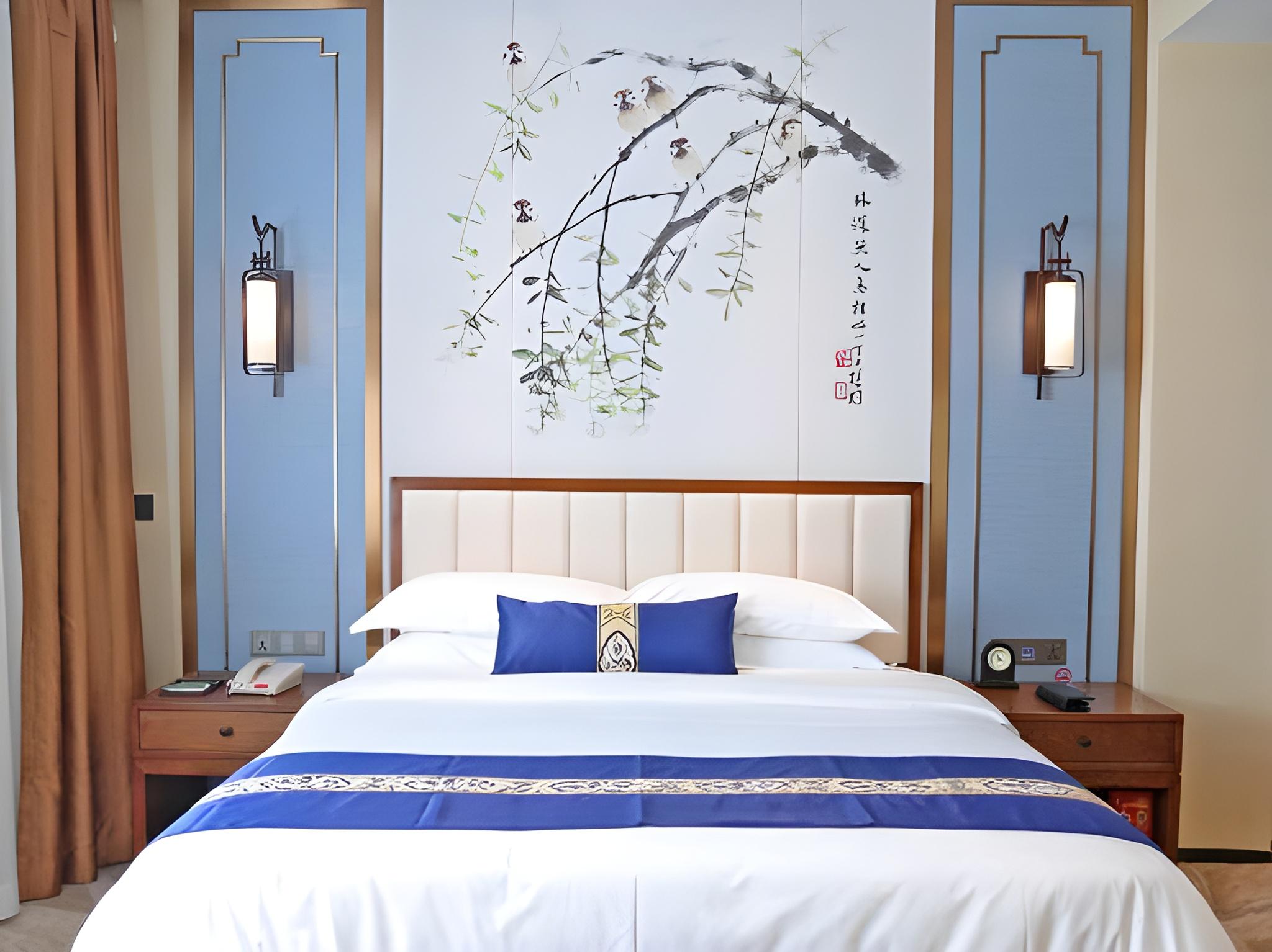 Tower, Double Bed