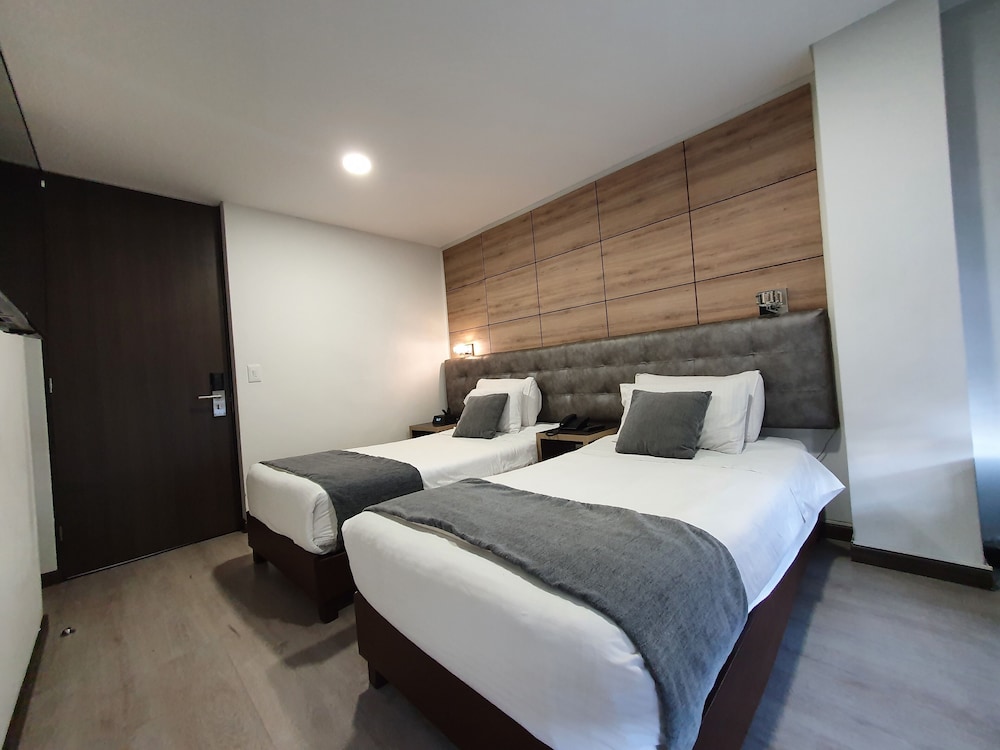 BOG URBAN HOTEL 11/23