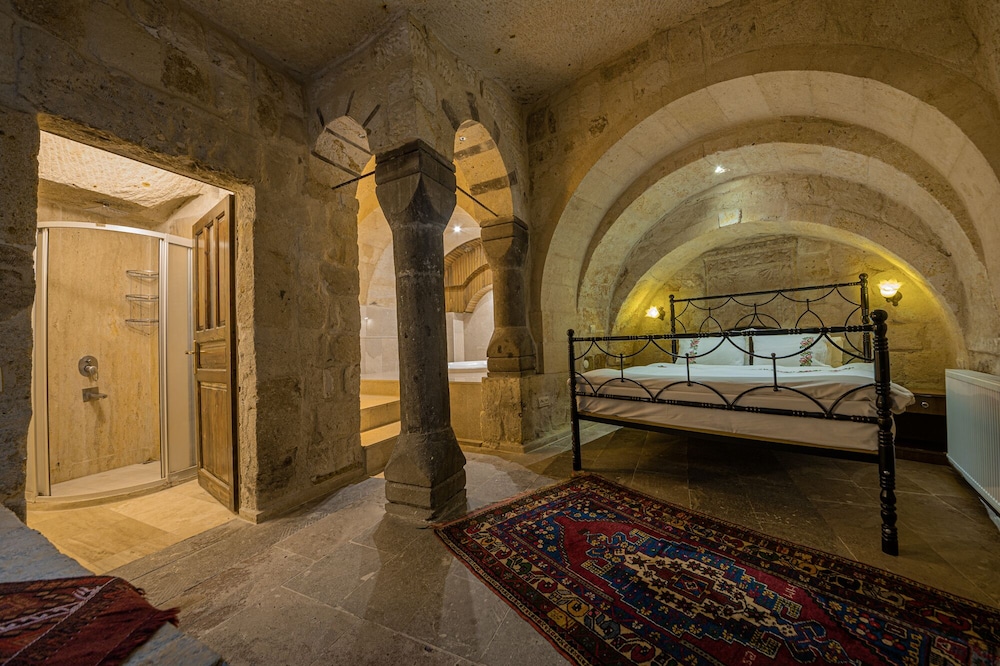 Konak Bezirhane Cave Otel 7/50