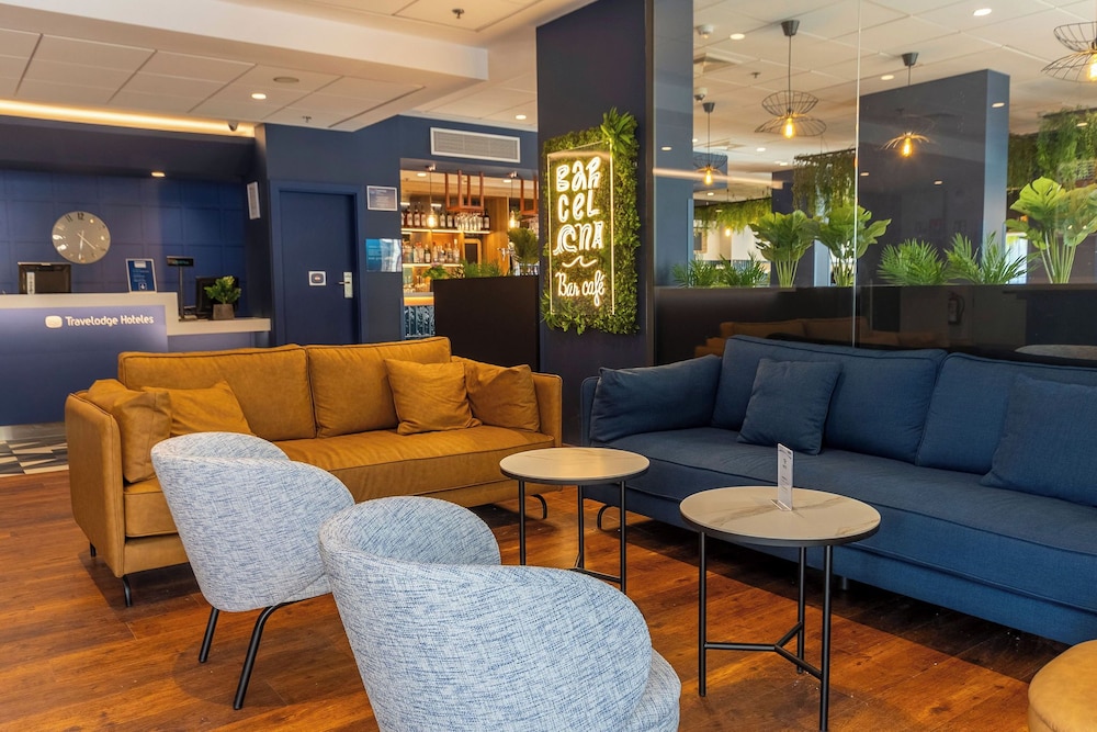 Travelodge Barcelona Poblenou 38/68