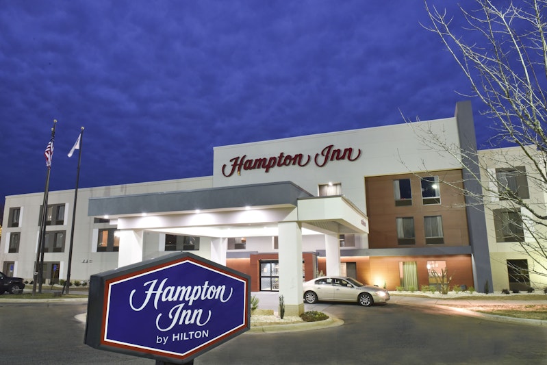 Hampton Inn Madison 2/15