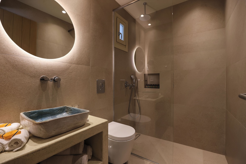 Life Suites 36/41