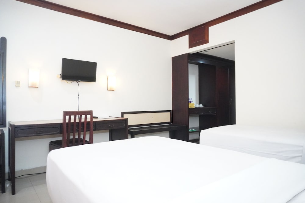 Siantar Hotel Parapat 12/44