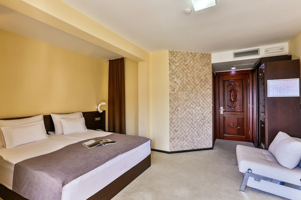 Hotel Premier 29/71