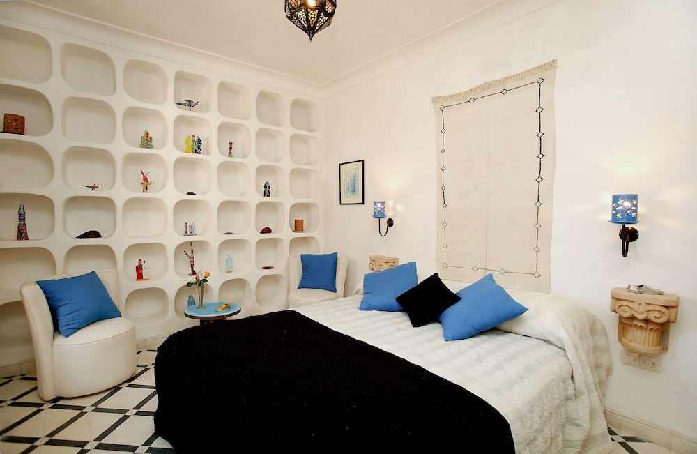 RIAD ALADDIN 16/76