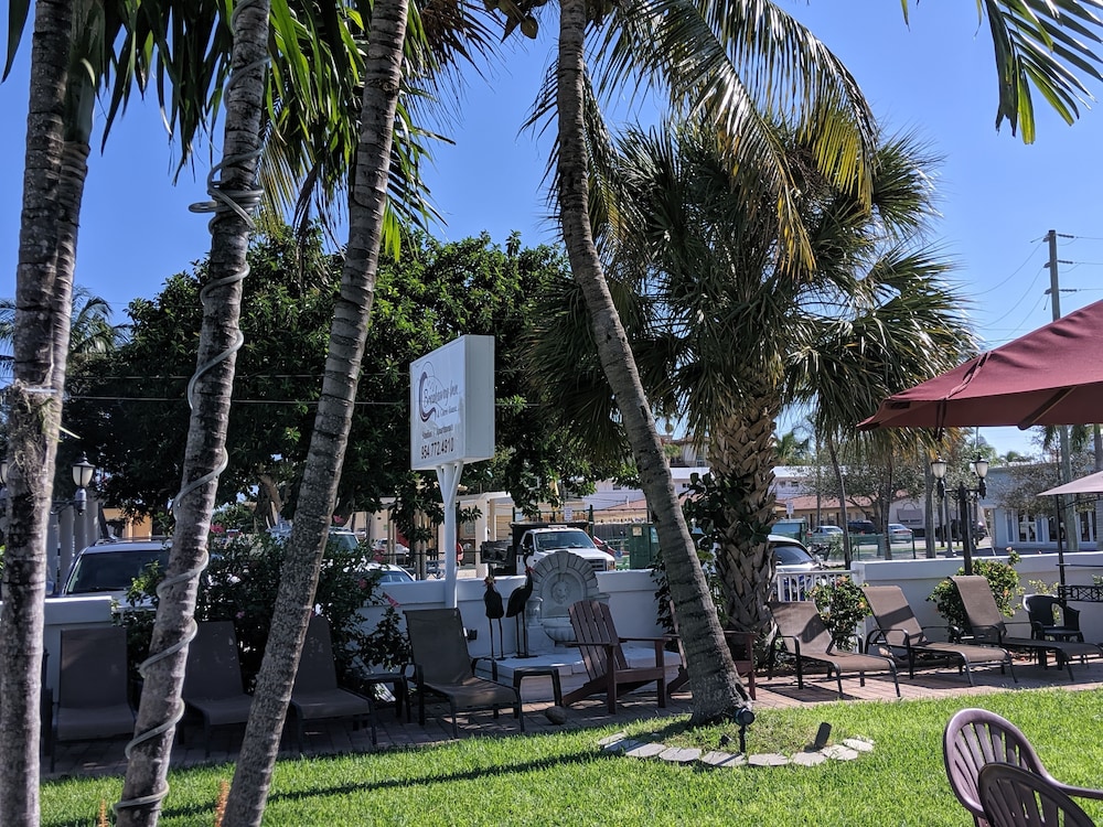 Breakaway Inn 58/68