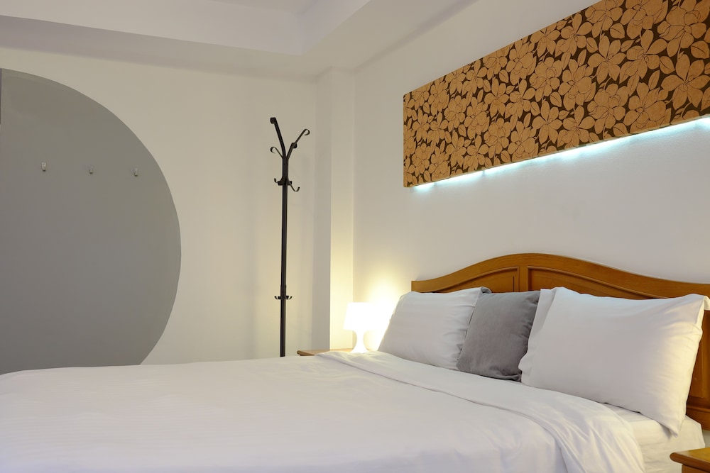 Pj Inn Pattaya 17/43