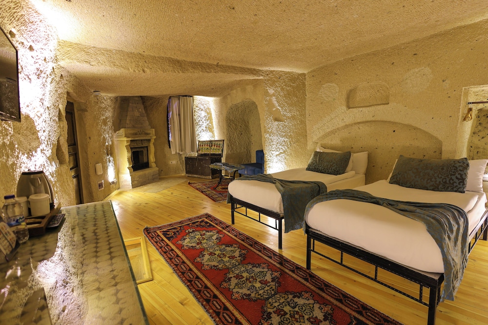 Cave, Suite, Double Bed، Ortahisar Cave Hotel 3/5