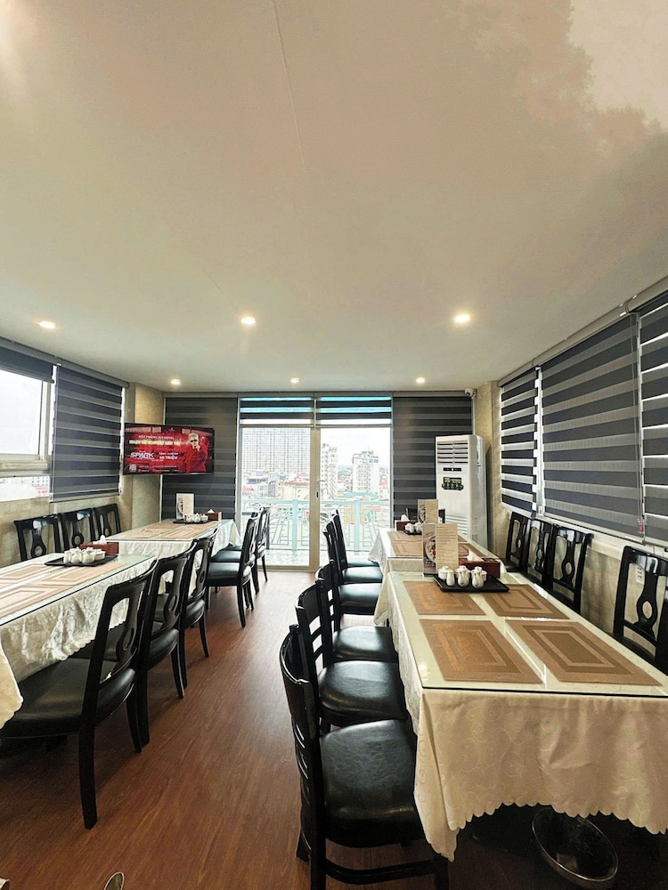A25 Phan Dinh Phung Hotel 49/60