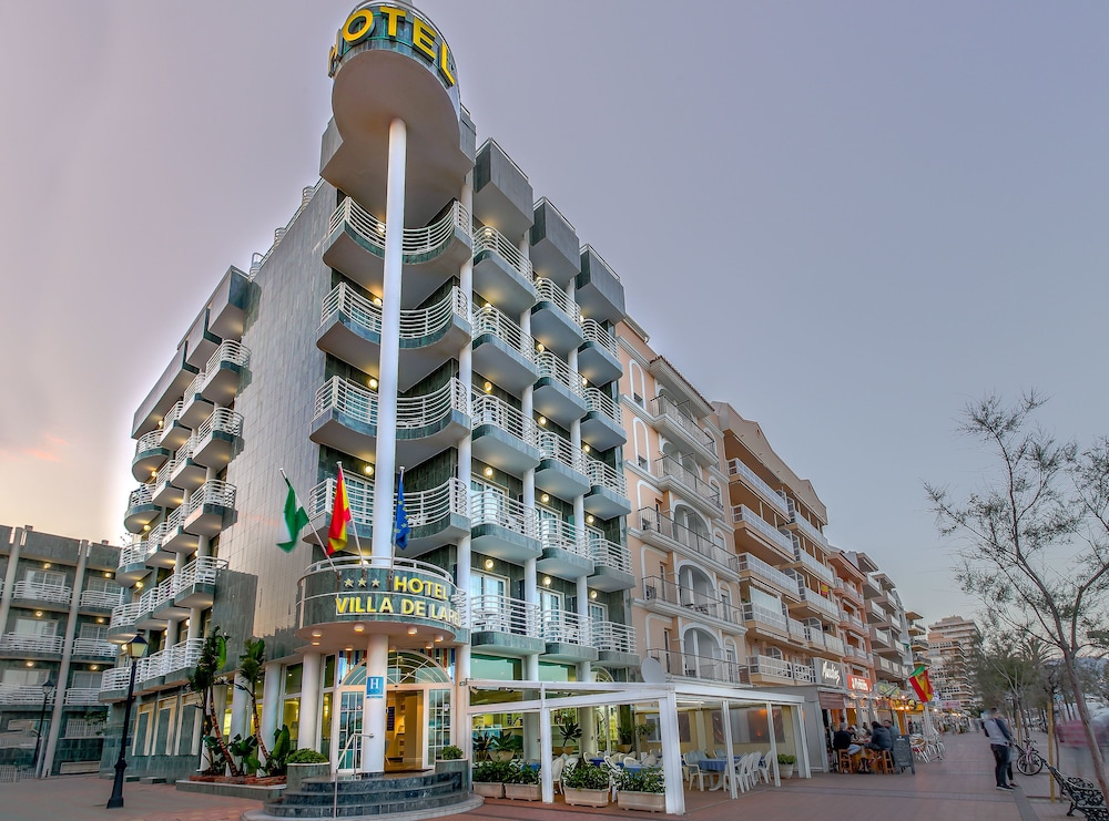 Villa de Laredo Hotel in FUENGIROLA