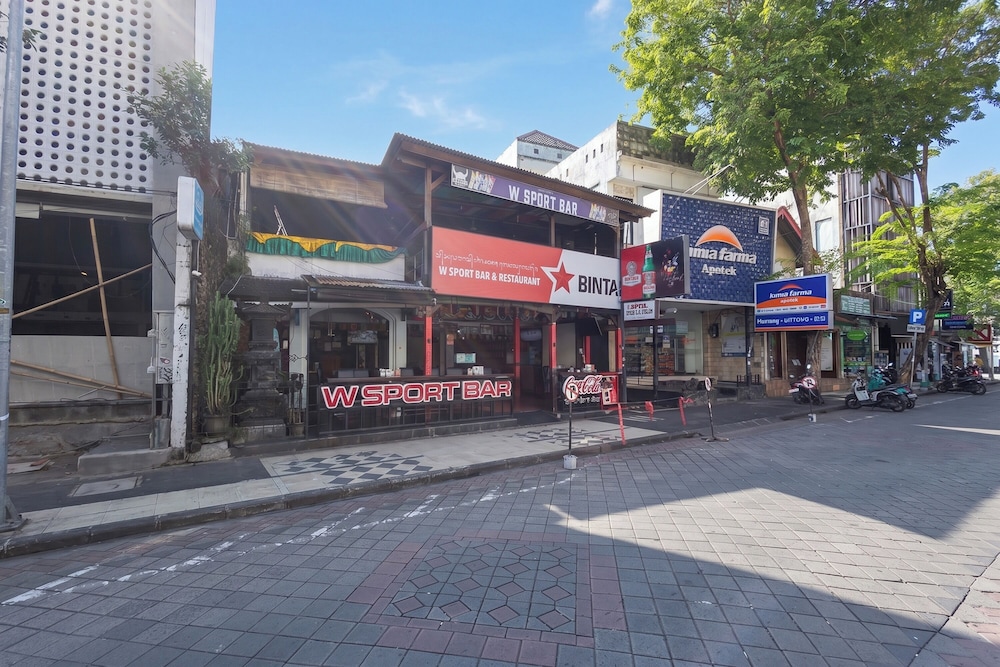 Taman Ayu Legian 68/75