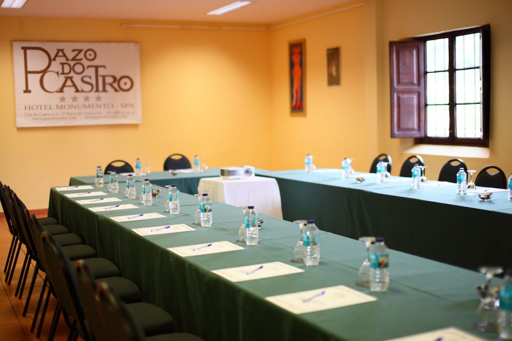 Hotel Monumento Pazo do Castro 32/50