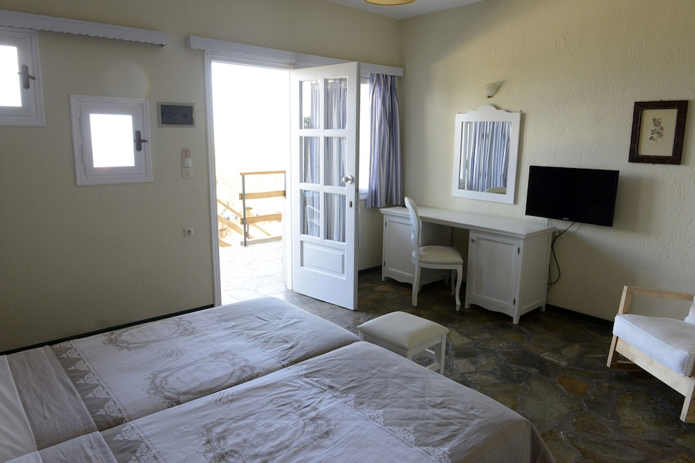 Adrakos Apartments 23/78