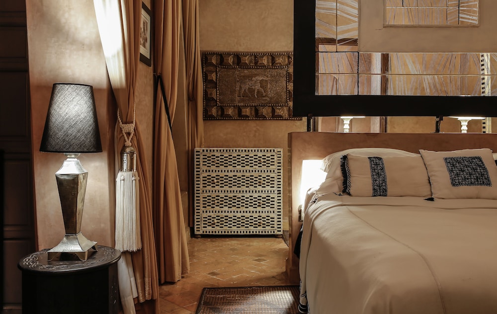 Riad Noir d'Ivoire 14/70