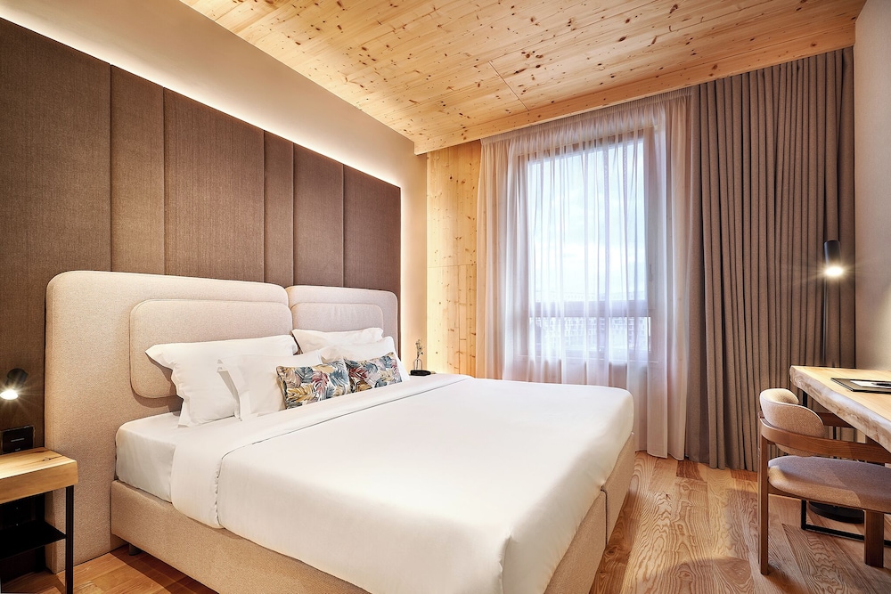 The Log Porto Hotel by Piamonte Hotels 11/50