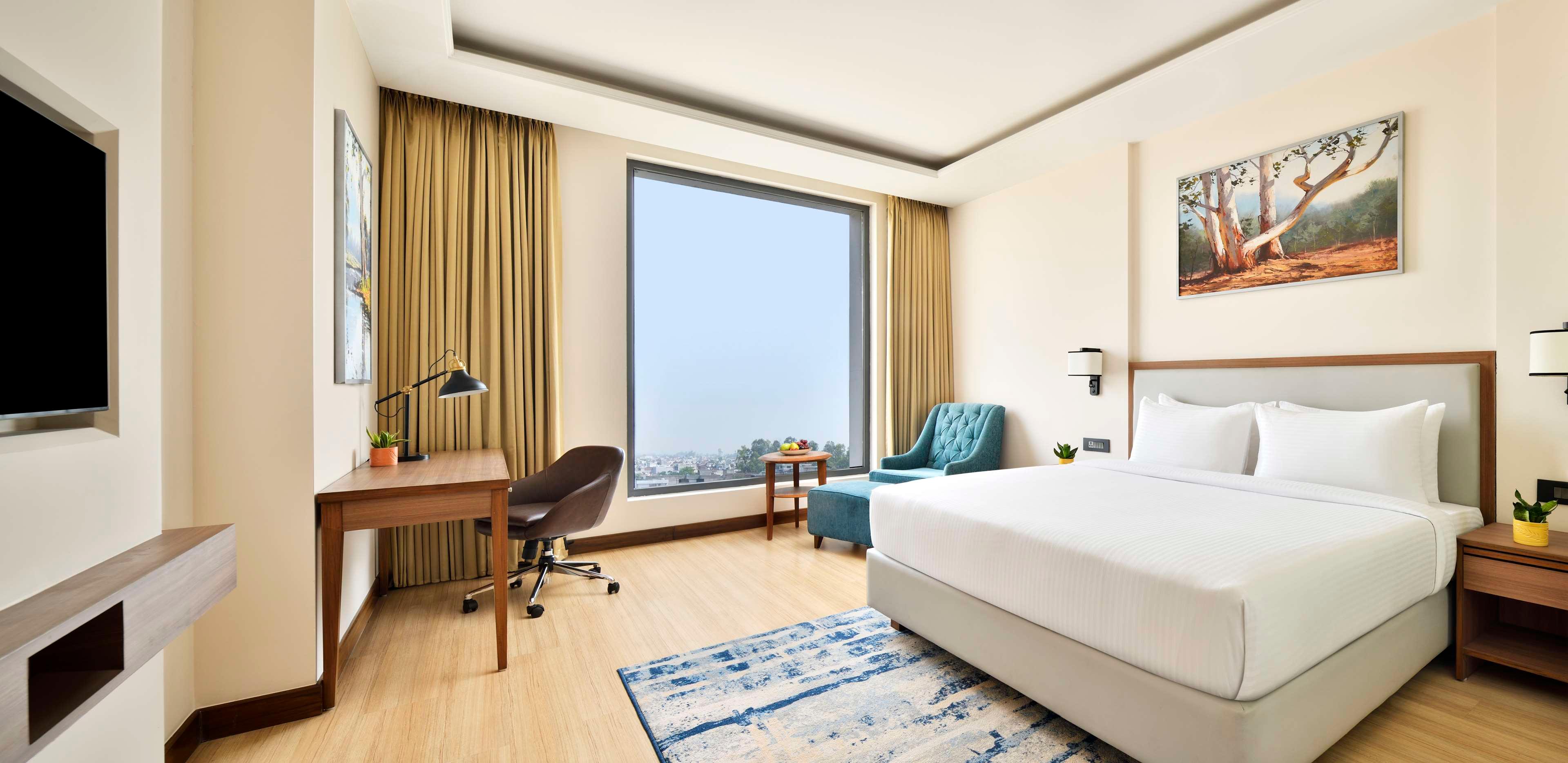 Golden Tulip Jalandhar 8/23