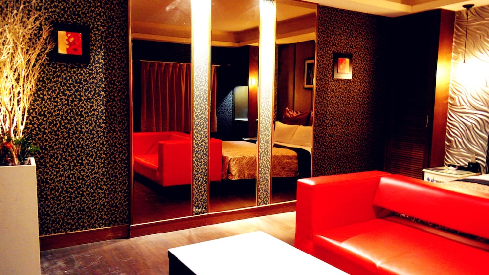 Discovery Motel - Tucheng 24/47
