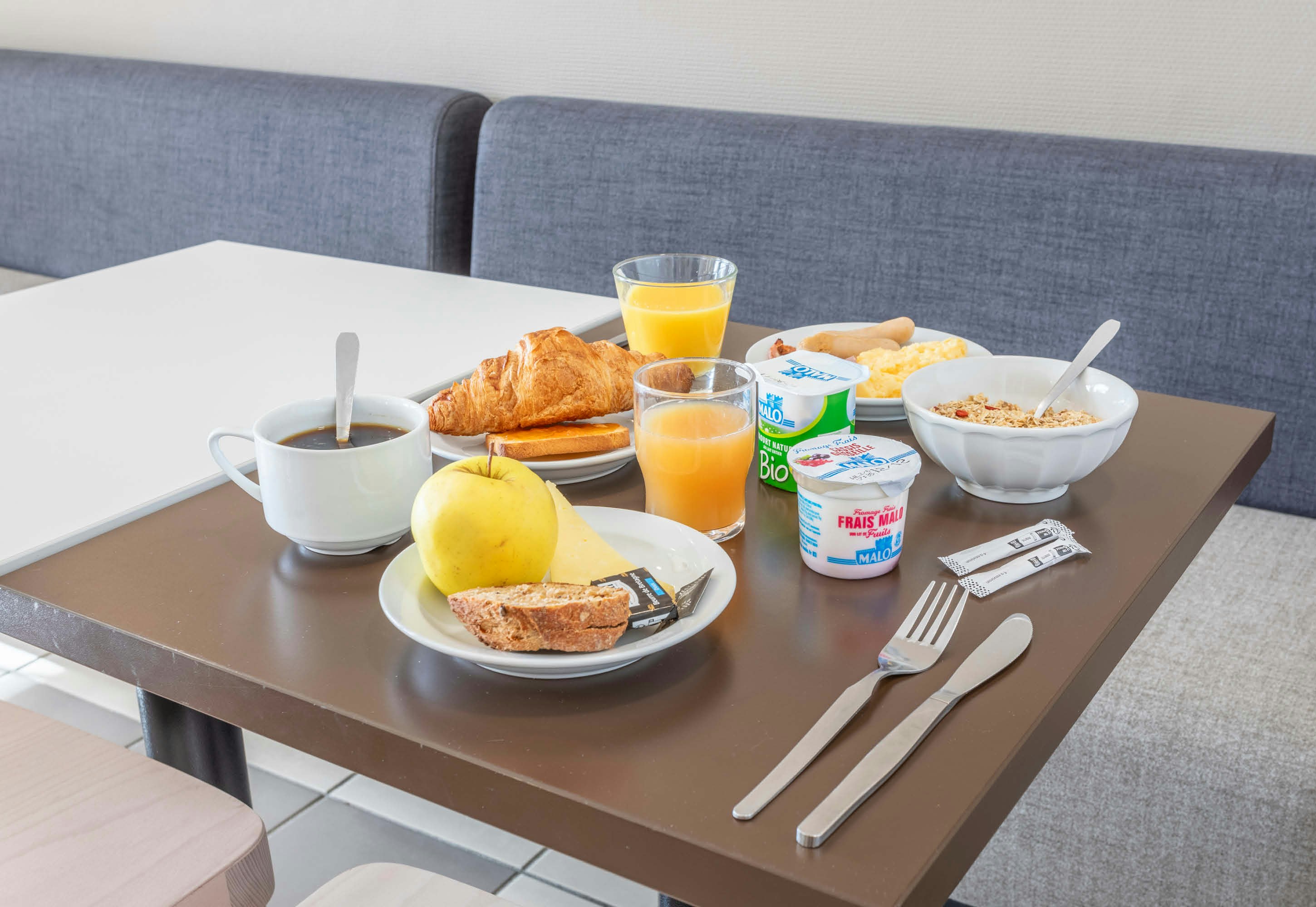 B&B HOTEL MARTIGUES Port de Bouc 16/24