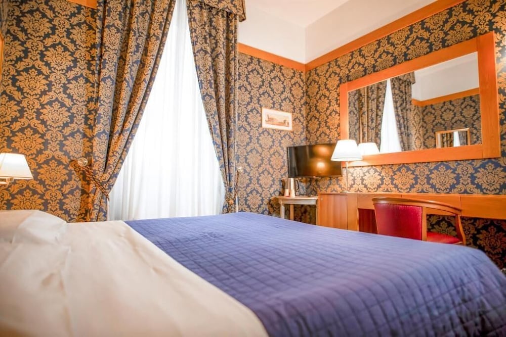 LH Hotel Andreotti 11/50