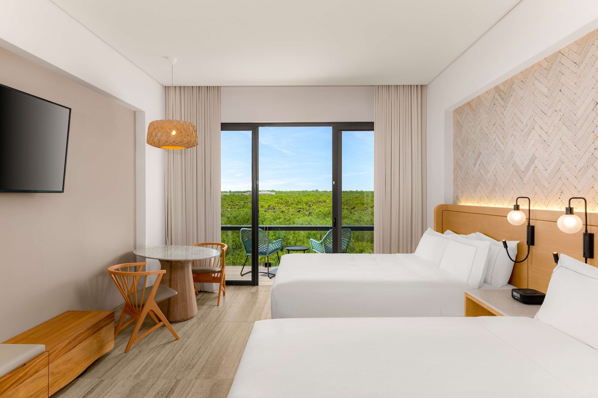 Room, 2 Queen Beds, Nature View