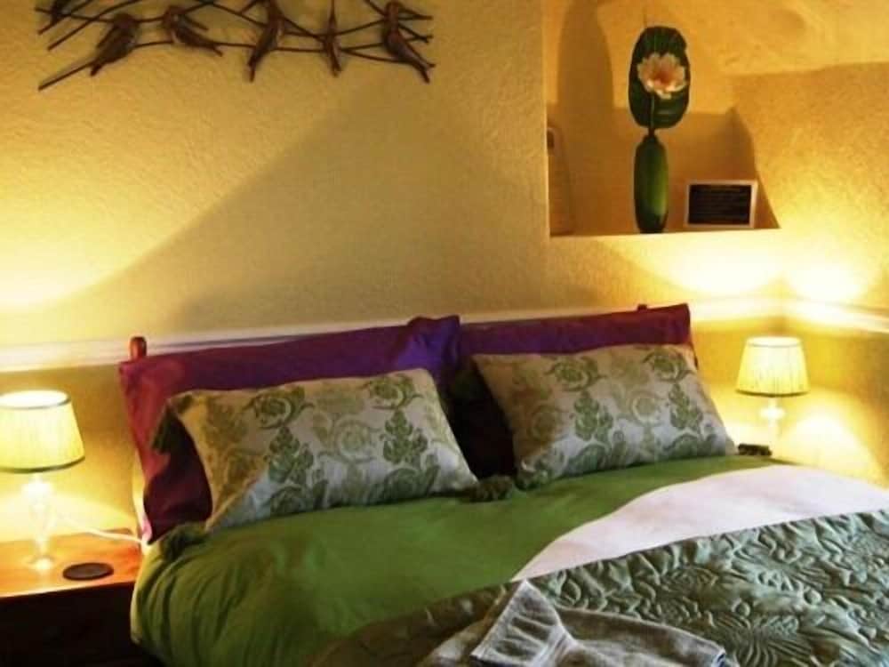 Warwick Lodge Bed and Breakfast - Guest house 26/34