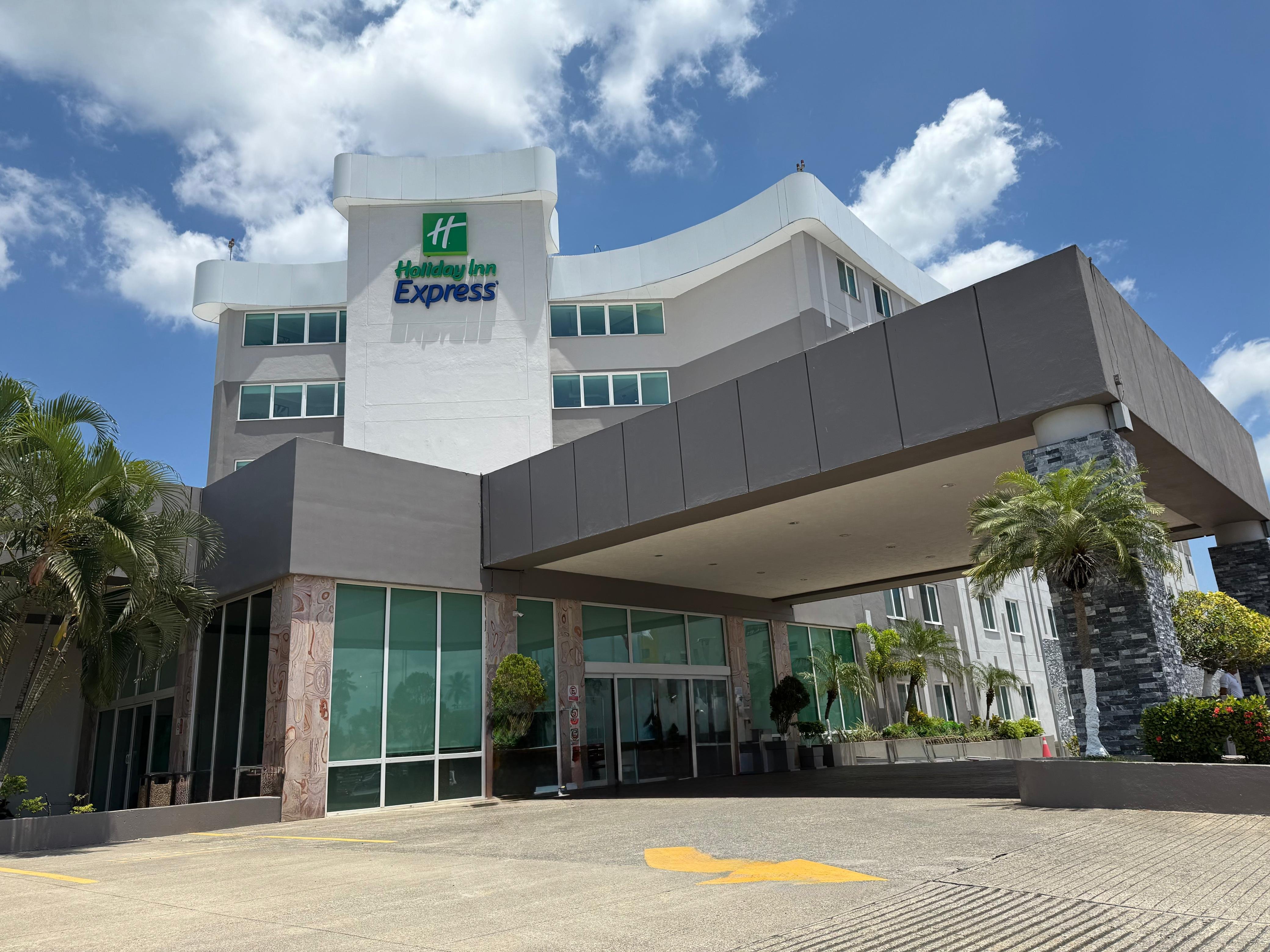 Holiday Inn Express Tapachula Chis 12/60