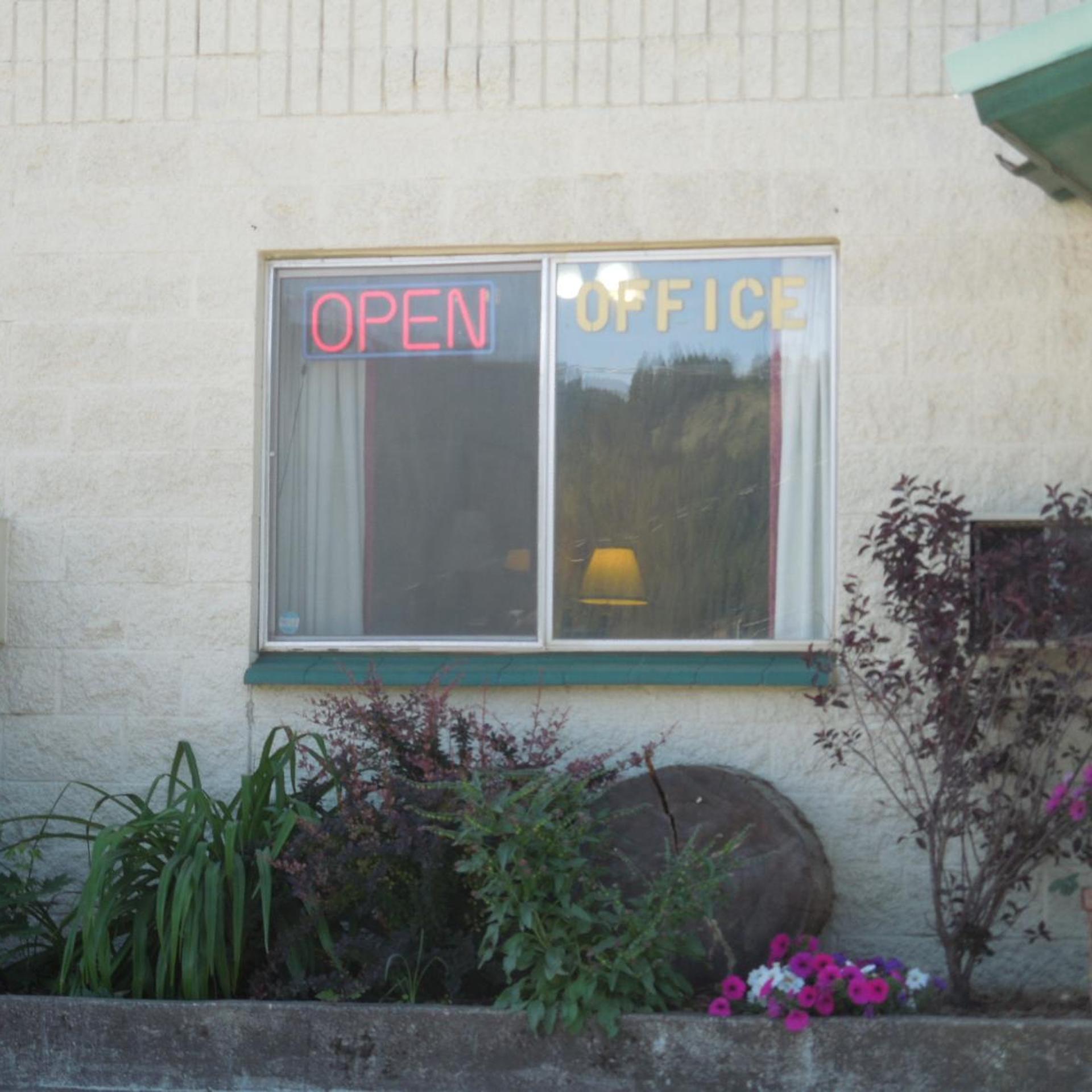The Pines Motel 8/26