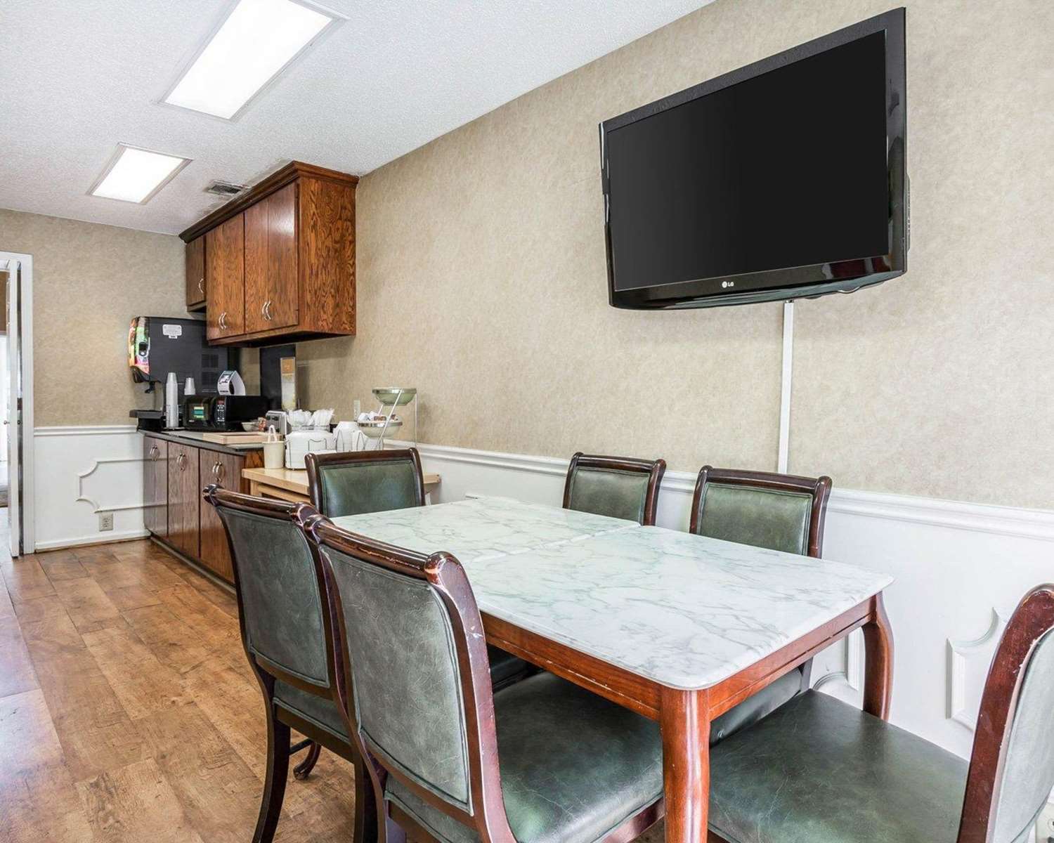Quality Inn Bainbridge 33/40