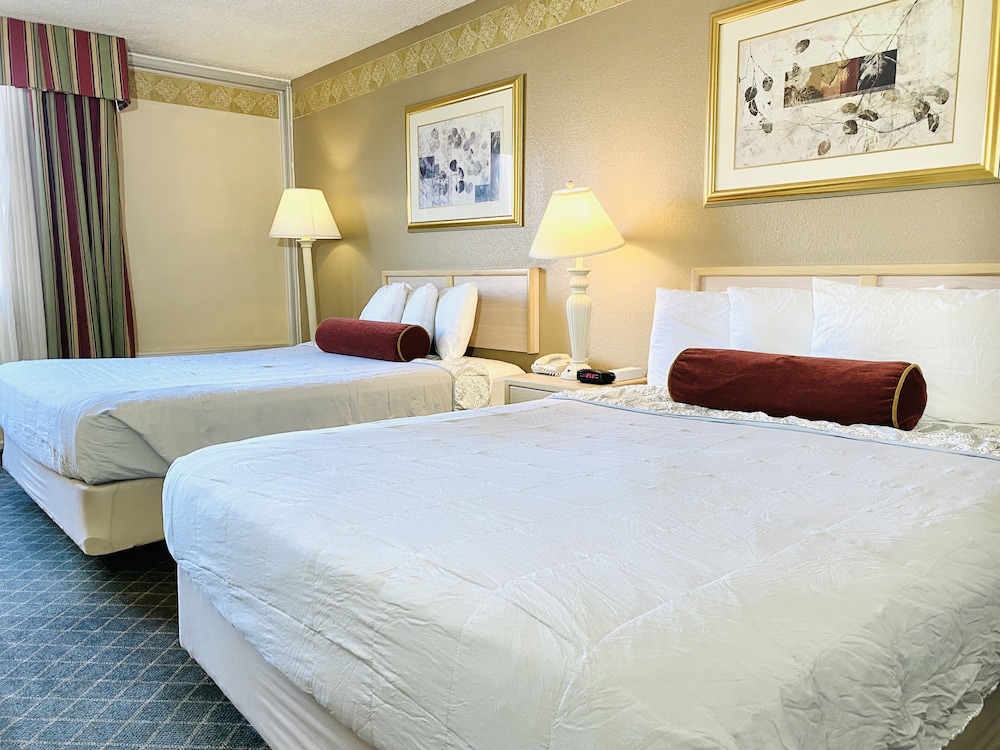 Brentwood Inn and Garden 21/47