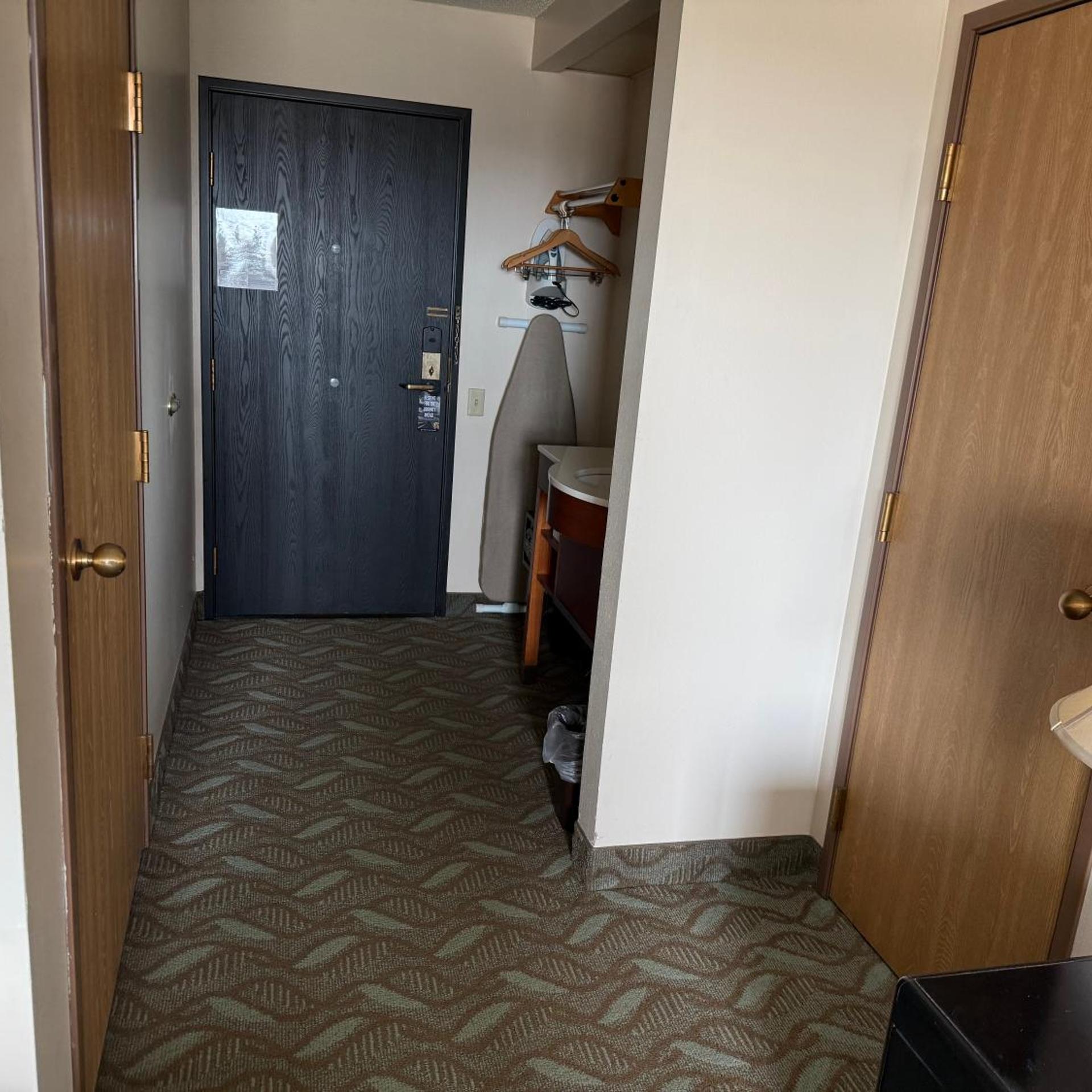 Dodgeville Inn & Suites 28/44