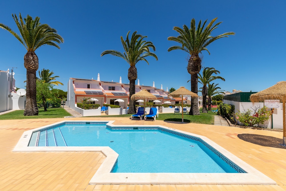 VILLAS JOINAL 24/26