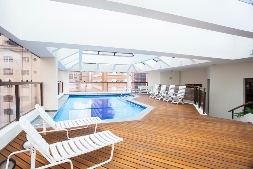 TRAVEL INN PARK AVENUE 24/50