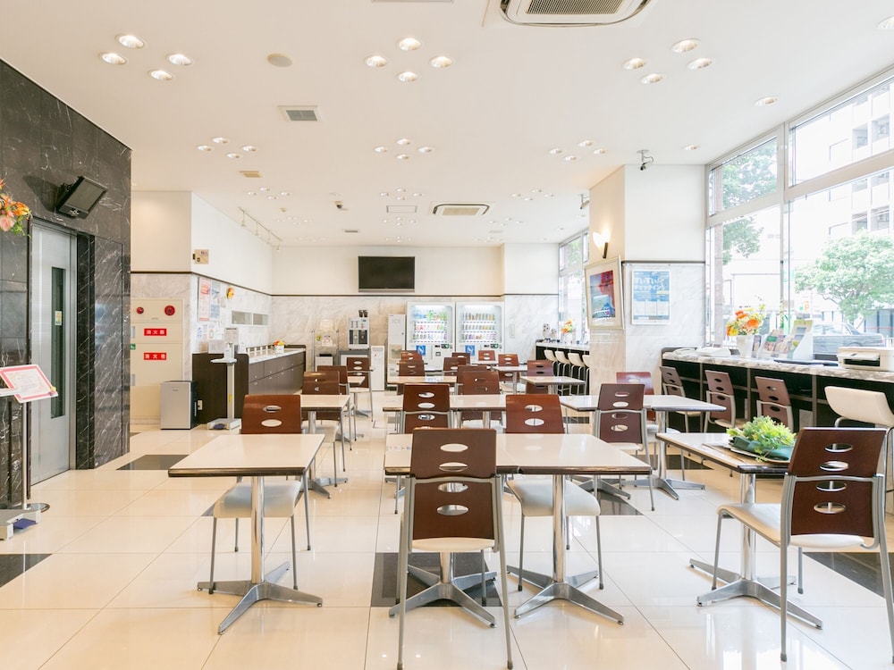 Toyoko Inn Biwako-Sen Minami-Kusatsu-Eki Nishi-Guchi 35/36