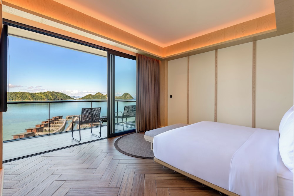 Katamaran Hotel and Resort Komodo 5/37