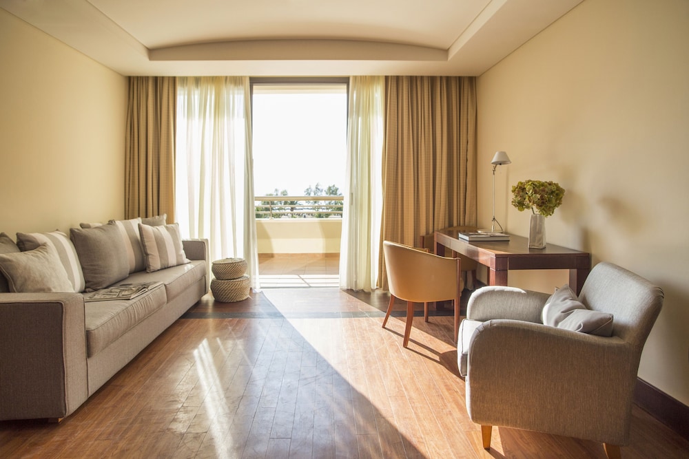 Porto Carras Meliton Hotel 30/48