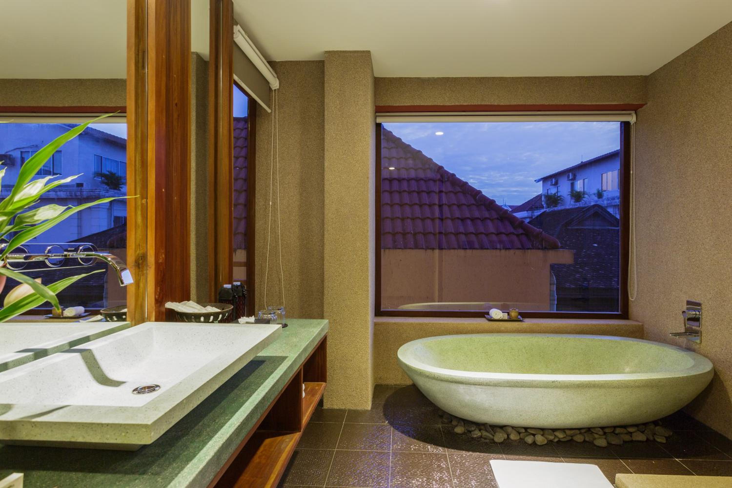 Spa, Premier, Suite، Golden Temple Boutique 5/8