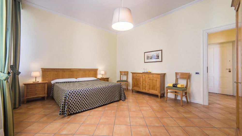 Hotel Ville Bianchi 13/48