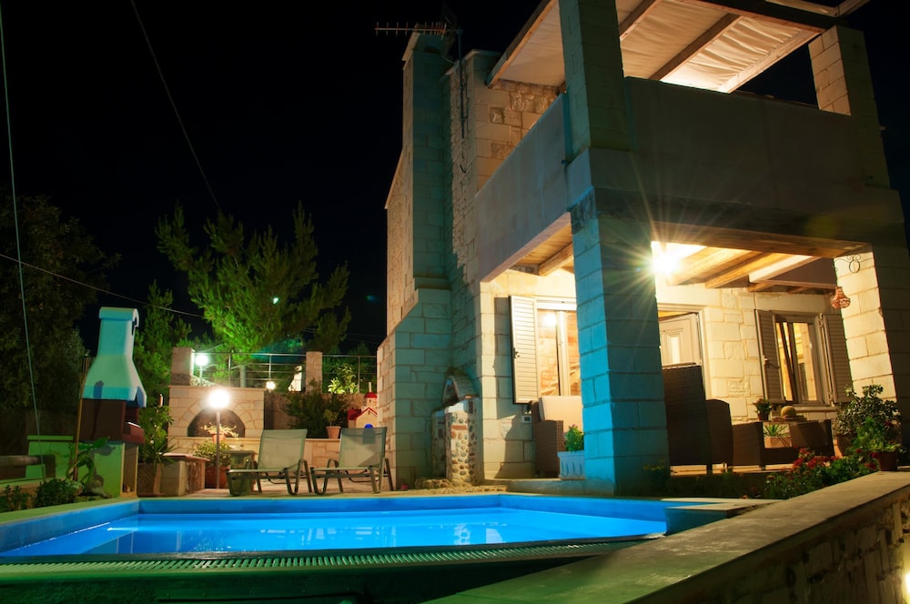 Pantanassa Villas 8/50