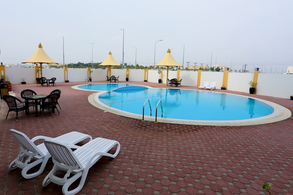 Remas Hotel Suites 29/33