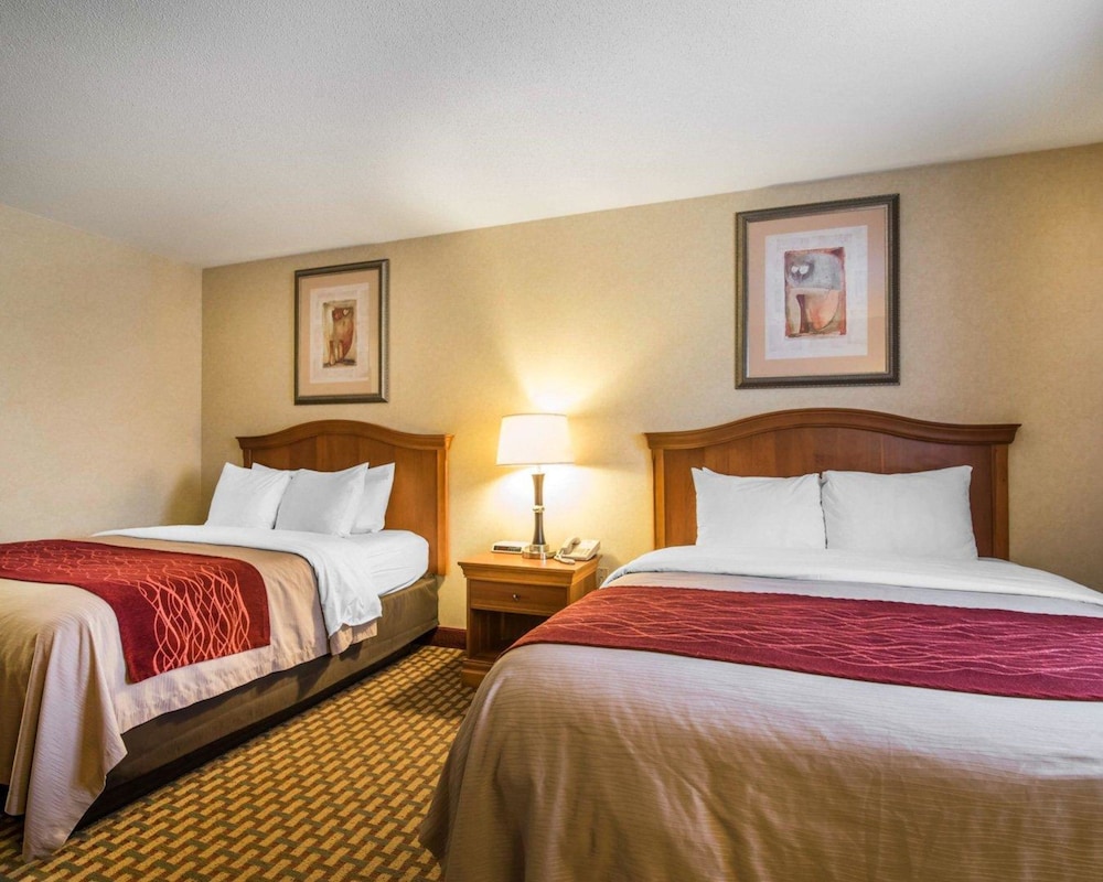 Quality Inn Ashland, NH 7/33
