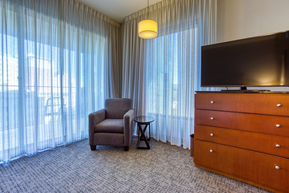 Drury Plaza Hotel San Antonio Riverwalk 9/43