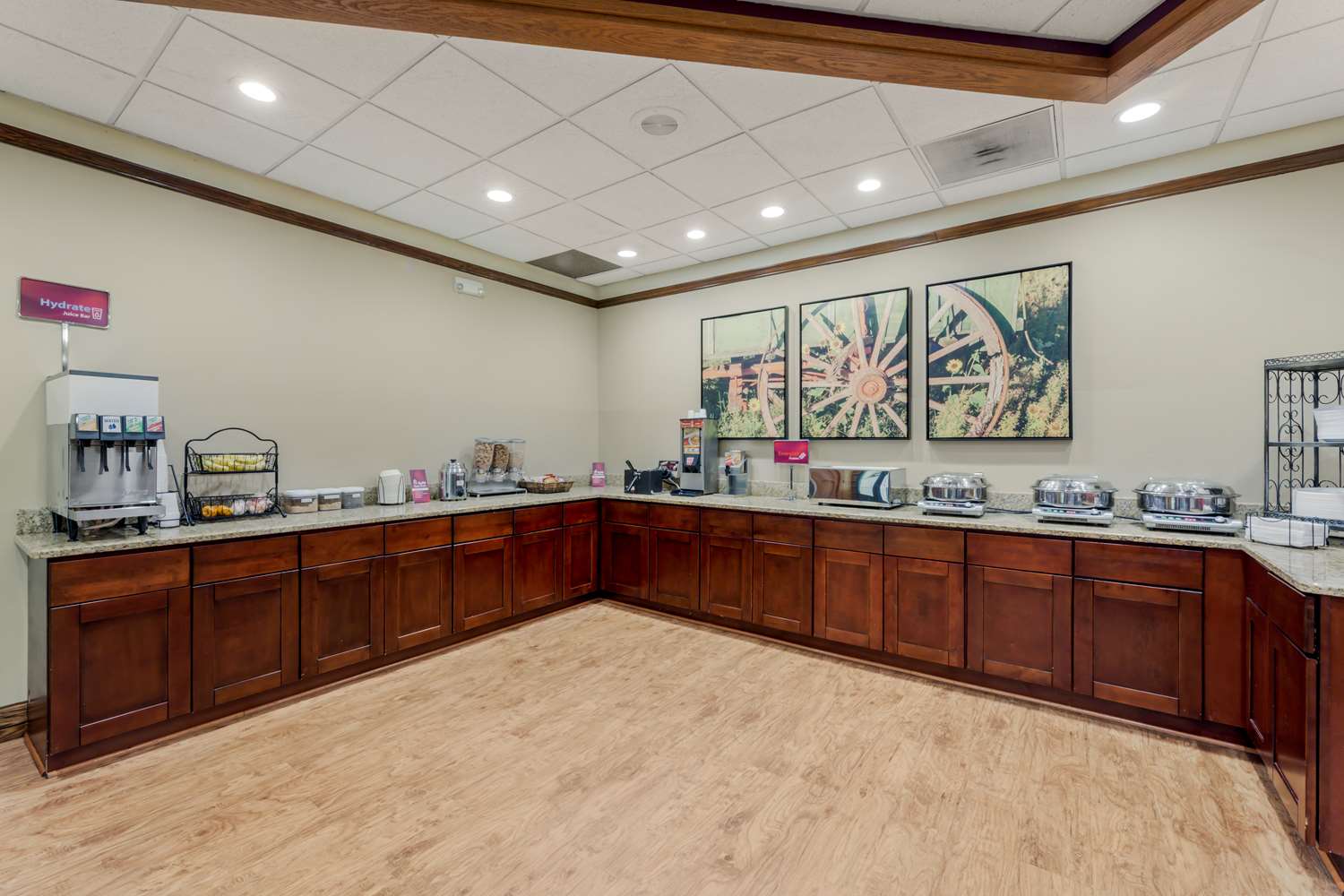 Best Western Plus Wooster Hotel & Conference Center 8/48